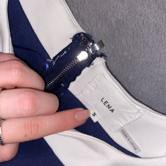 Matching top and skirt set - Picture 3 of 8